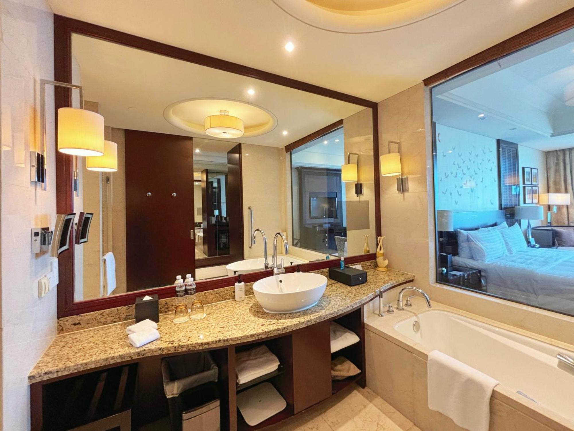 Intercontinental Wuxi By Ihg Wuxi (Jiangsu) Exterior foto